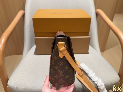 Louis Vuitton Christopher Monogram Messenger Bag Brown view 5