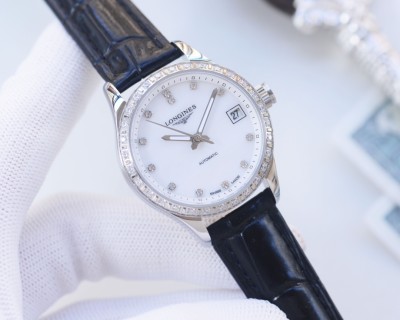 Longines DolceVita Conquest Diamond Bezel Black Dial Watch view 4