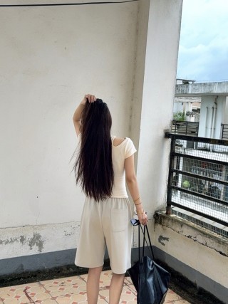 Loewe Cream Logo Shorts view 4