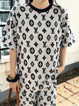 Louis Vuitton Monogram Cream Short Sleeve T-Shirt