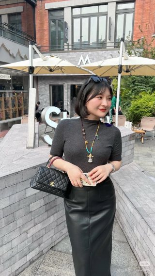 Chanel Black Quilted Top Handle Bag Gold Hardware view 3