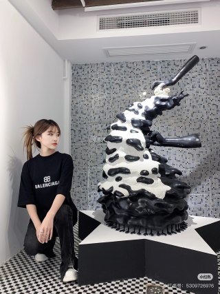 Balenciaga 98 Logo Black T-Shirt view 3