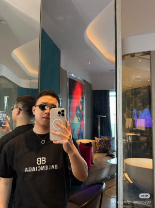 Balenciaga 98 Logo Black T-Shirt view 6