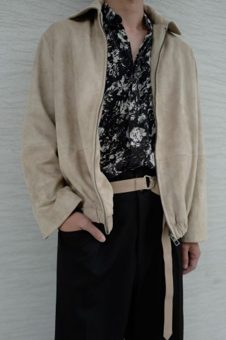 Beige Zip-Up Bomber Jacket with Ribbed Hem view 5