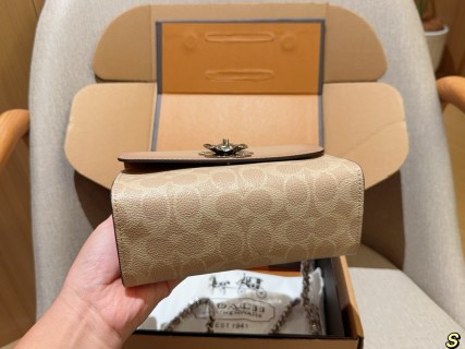 Coach Parker Camellia Chain Crossbody Bag Cream view 5