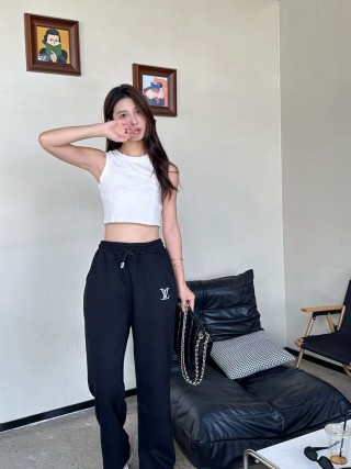 Louis Vuitton Black Logo Sweatpants view 6