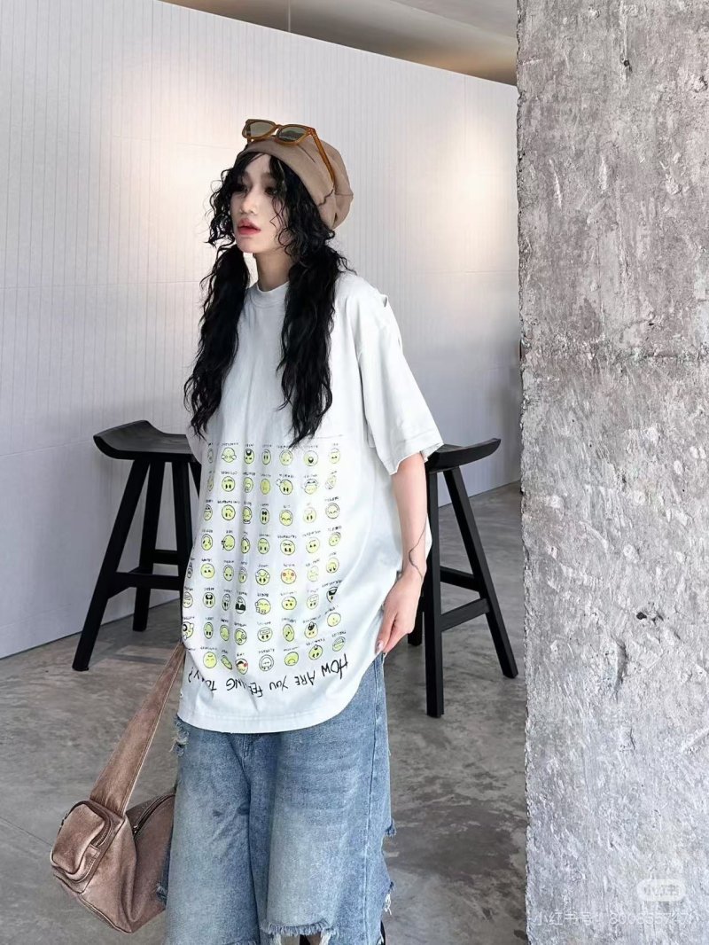 Oversized Emoji Grid Print White T-Shirt view