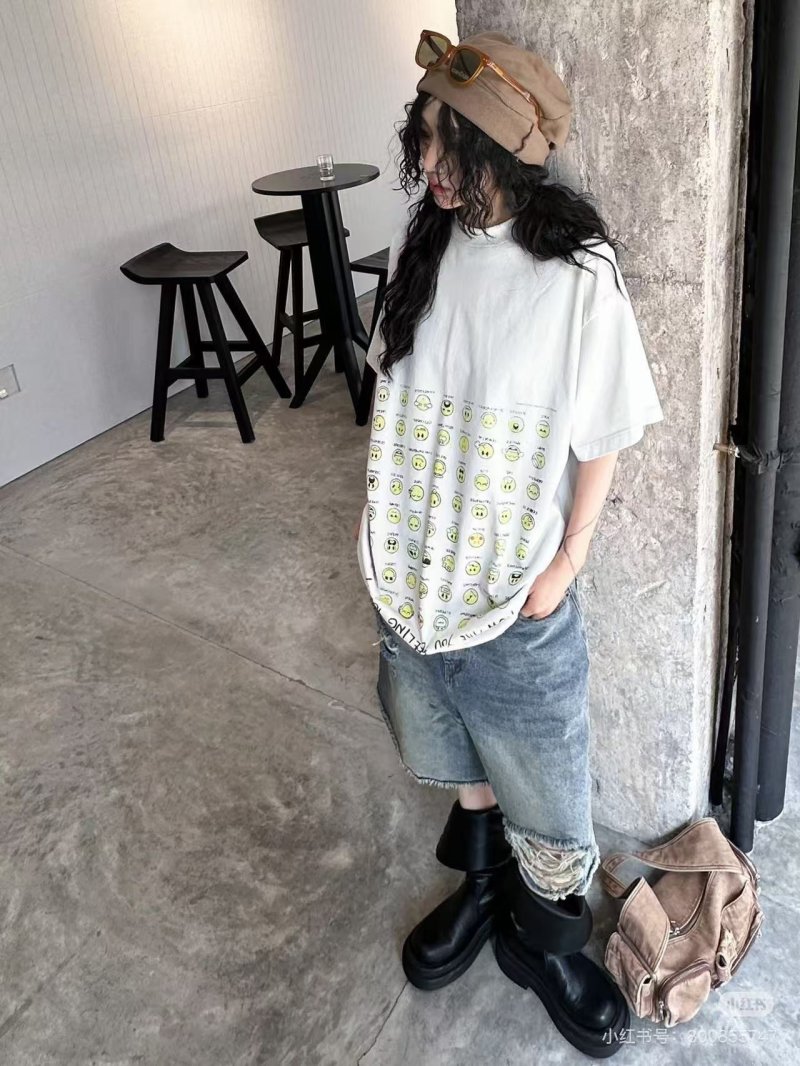 Oversized Emoji Grid Print White T-Shirt view