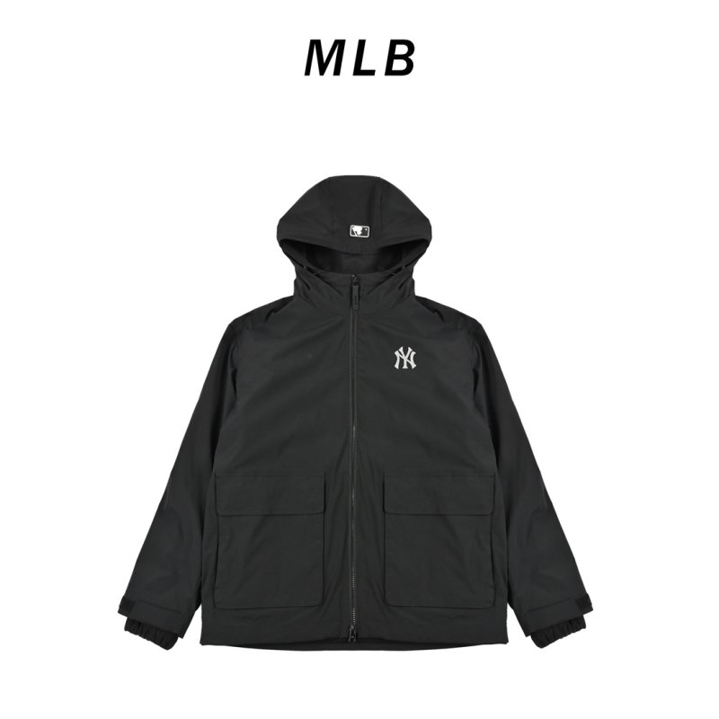Yankees Black Windbreaker Jacket with White Trim view