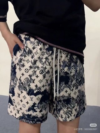 Louis Vuitton Monogram Print Shorts Cream Navy