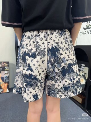 Louis Vuitton Monogram Print Shorts Cream Navy view 4