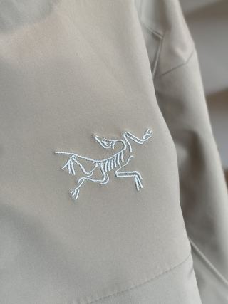 Arc'teryx GORE-TEX Cream Hardshell Jacket view 8