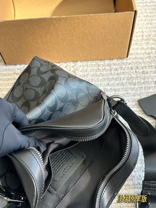 Coach Black Camera Bag - 1:1 UA Replica view 2