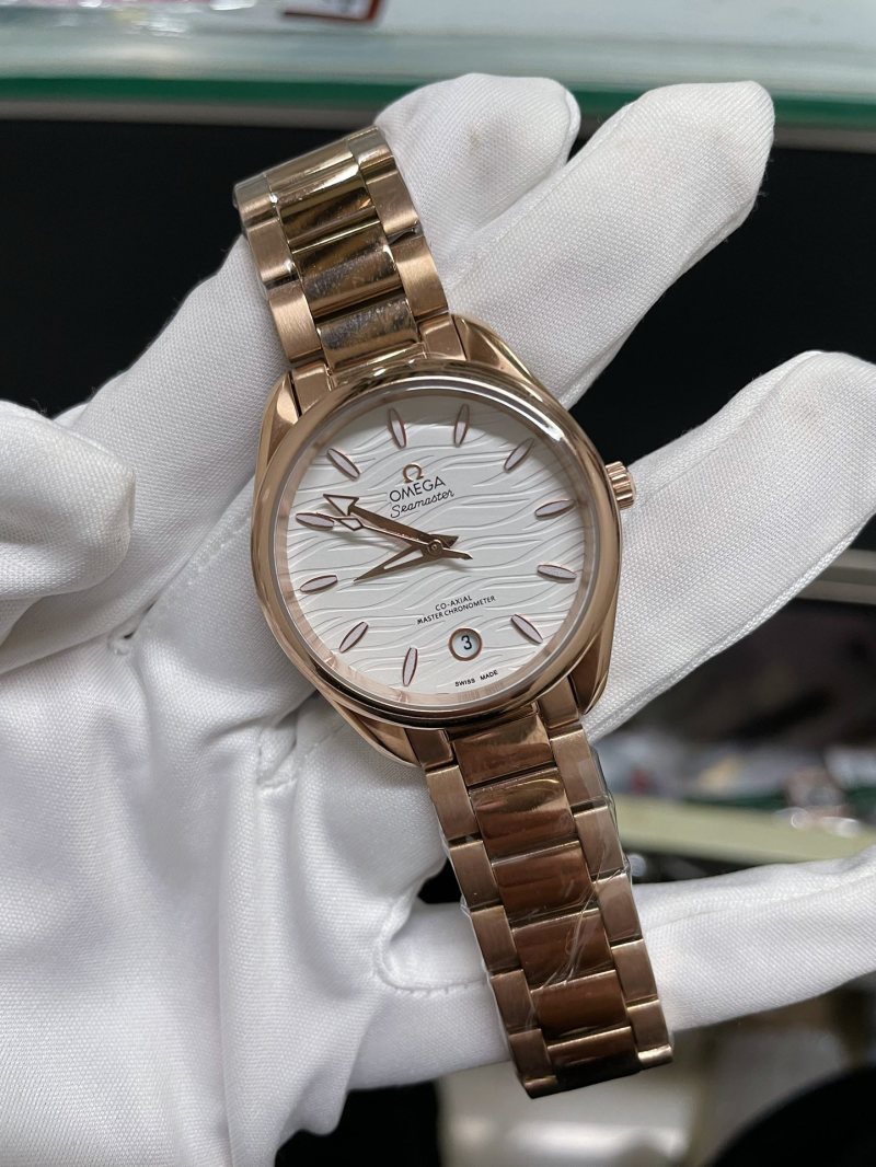 Omega Seamaster Aqua Terra 34mm Rose Gold Women's Watch