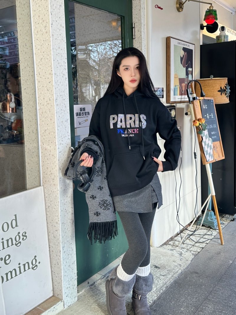 Black Paris France Graphic Hoodie