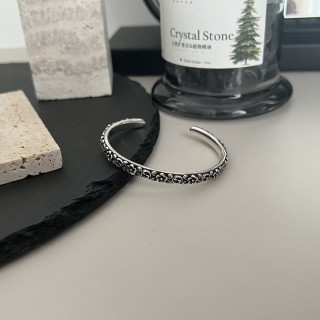 Gucci Double G Flower Vintage Silver Cuff Bracelet view 2