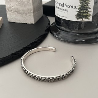 Gucci Double G Flower Vintage Silver Cuff Bracelet view 4