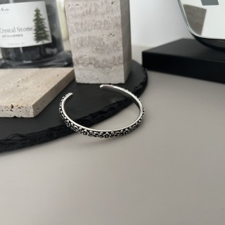 Gucci Double G Flower Vintage Silver Cuff Bracelet view 9