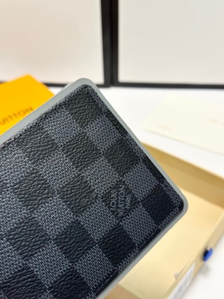 Louis Vuitton Damier Graphite Compact Wallet Black view 5