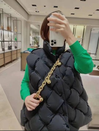 Black Puffy Sleeveless Down Vest Jacket view 3
