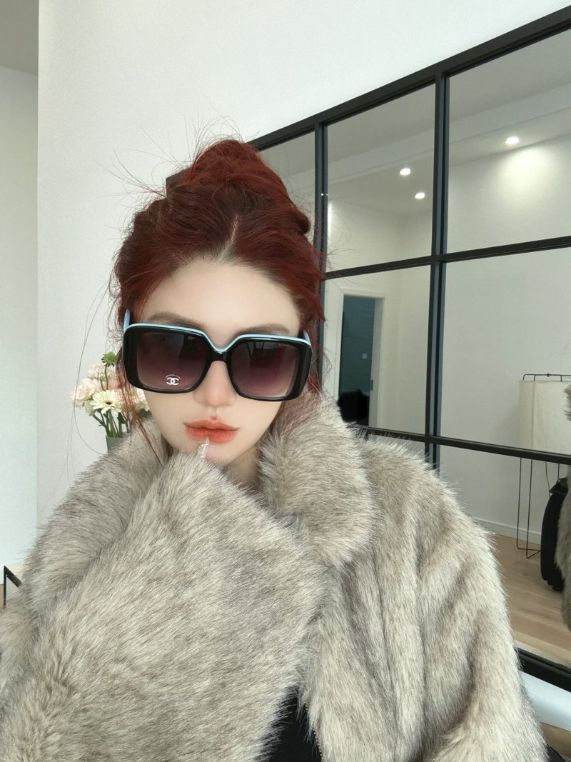 Chanel 6069 Black Square Sunglasses view