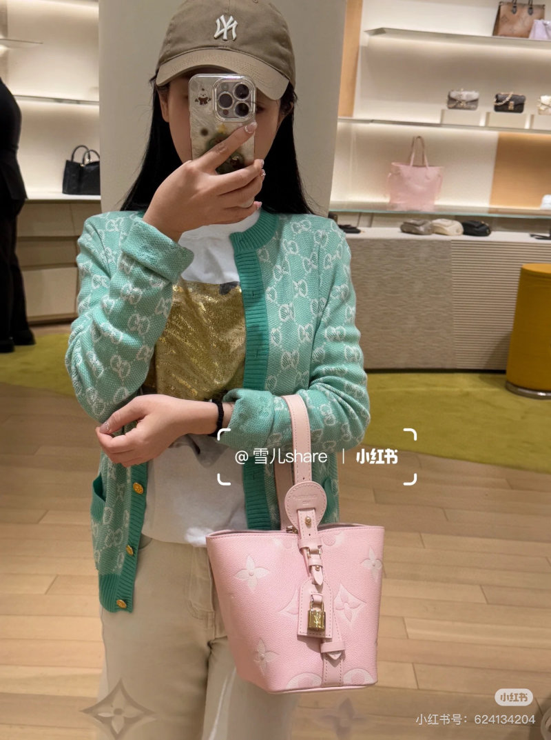 Louis Vuitton BB Bucket Bag Pink