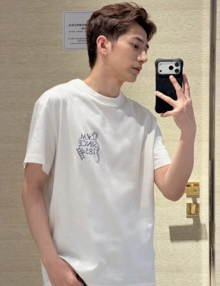 White Graphic Print Short Sleeve T-Shirt