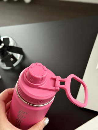 Lululemon Back to Life Sport Bottle 1L Pink view 3