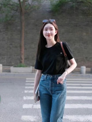 Black Crew Neck Short Sleeve T-Shirt with Small Chest Logo view 3