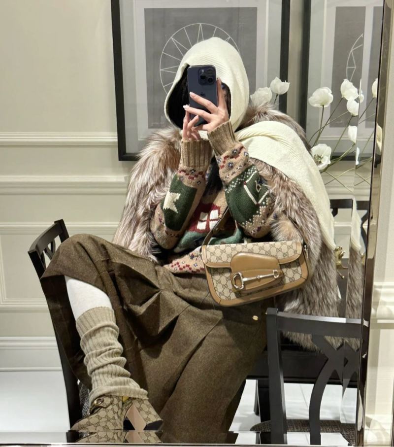 Gucci Horsebit 1955 Shoulder Bag Beige GG Canvas
