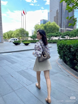 Hermès Lindy Grey Leather Shoulder Bag