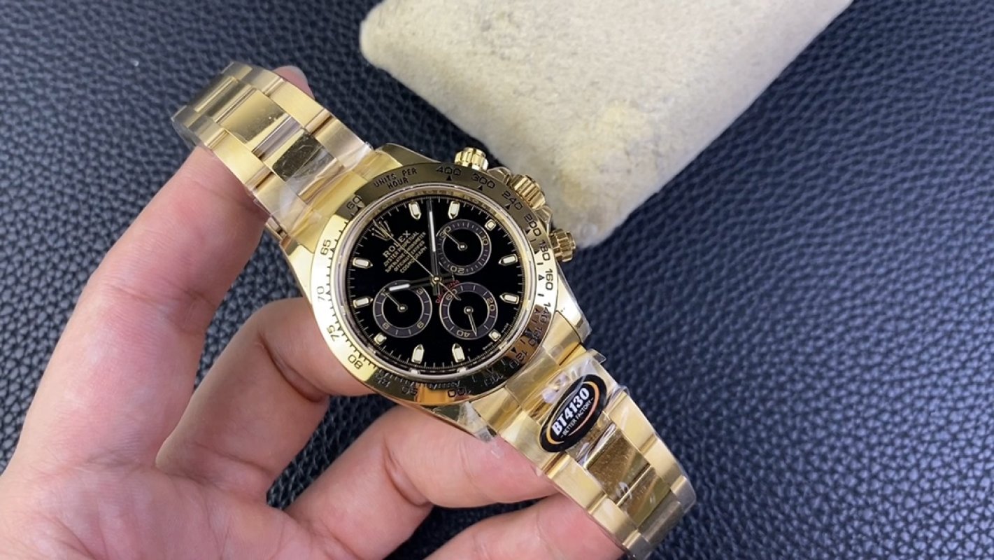 Rolex Daytona 40mm Black Dial Gold Chronograph Watch