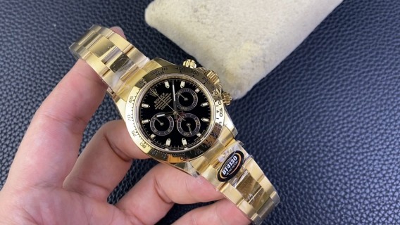 Rolex Daytona 40mm Black Dial Gold Chronograph Watch