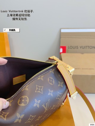 Louis Vuitton Trunk Soft Box Bag Monogram Canvas view 9