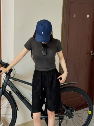 Louis Vuitton Monogram Black Bermuda Shorts view 4