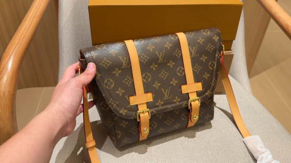 Louis Vuitton Monogram Crossbody Messenger Bag Brown