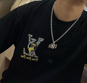 Dior Silver-Tone Logo Charm Necklace view 4