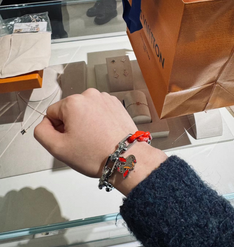 Louis Vuitton LV Monogram Chain Dragon Pendant Bracelet