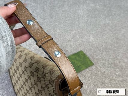 Gucci 1955 Horsebit Shoulder Bag Beige/Brown view 2