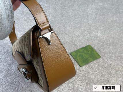 Gucci 1955 Horsebit Shoulder Bag Beige/Brown view 3