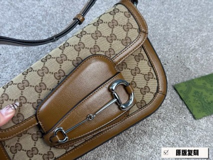 Gucci 1955 Horsebit Shoulder Bag Beige/Brown view 5