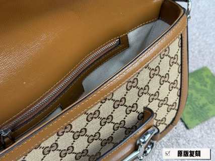 Gucci 1955 Horsebit Shoulder Bag Beige/Brown view 7
