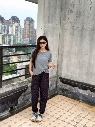 Louis Vuitton Monogram Track Pants Burgundy view 8