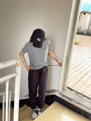 Louis Vuitton Monogram Track Pants Burgundy view 9