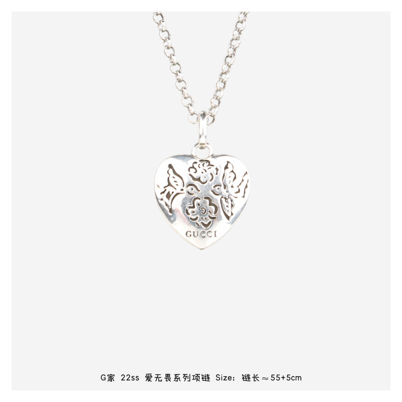 Gucci Love Fearless Double-Sided Heart Pendant Necklace Silver