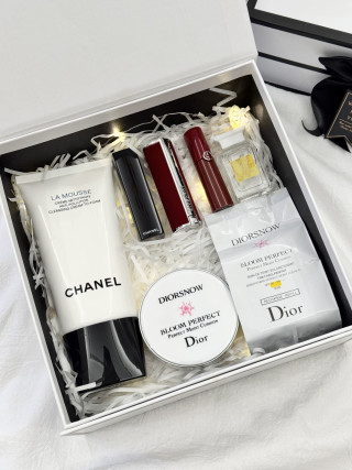 Luxury Beauty Cosmetics Gift Set - Camellia Collection view 6