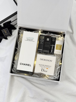 Luxury Beauty Cosmetics Gift Set - Camellia Collection view 7