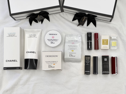 Luxury Beauty Cosmetics Gift Set - Camellia Collection view 9