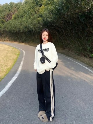 Balenciaga Paris Logo Cream Hoodie view 3