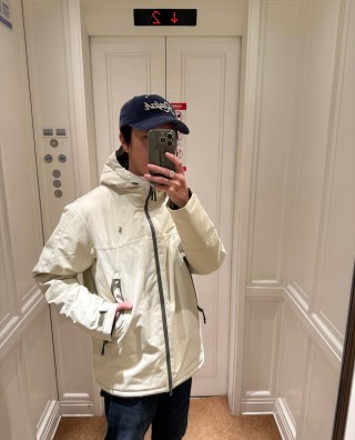 Ralph Lauren White Puffer Jacket view 3